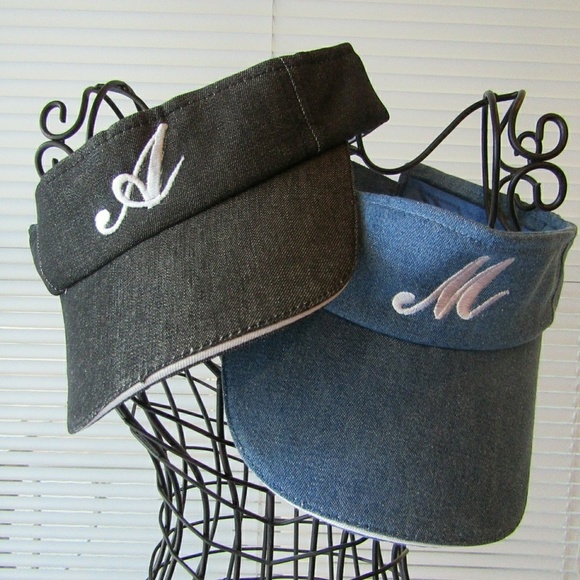 Monogrammed Visor - Picture 3 of 4